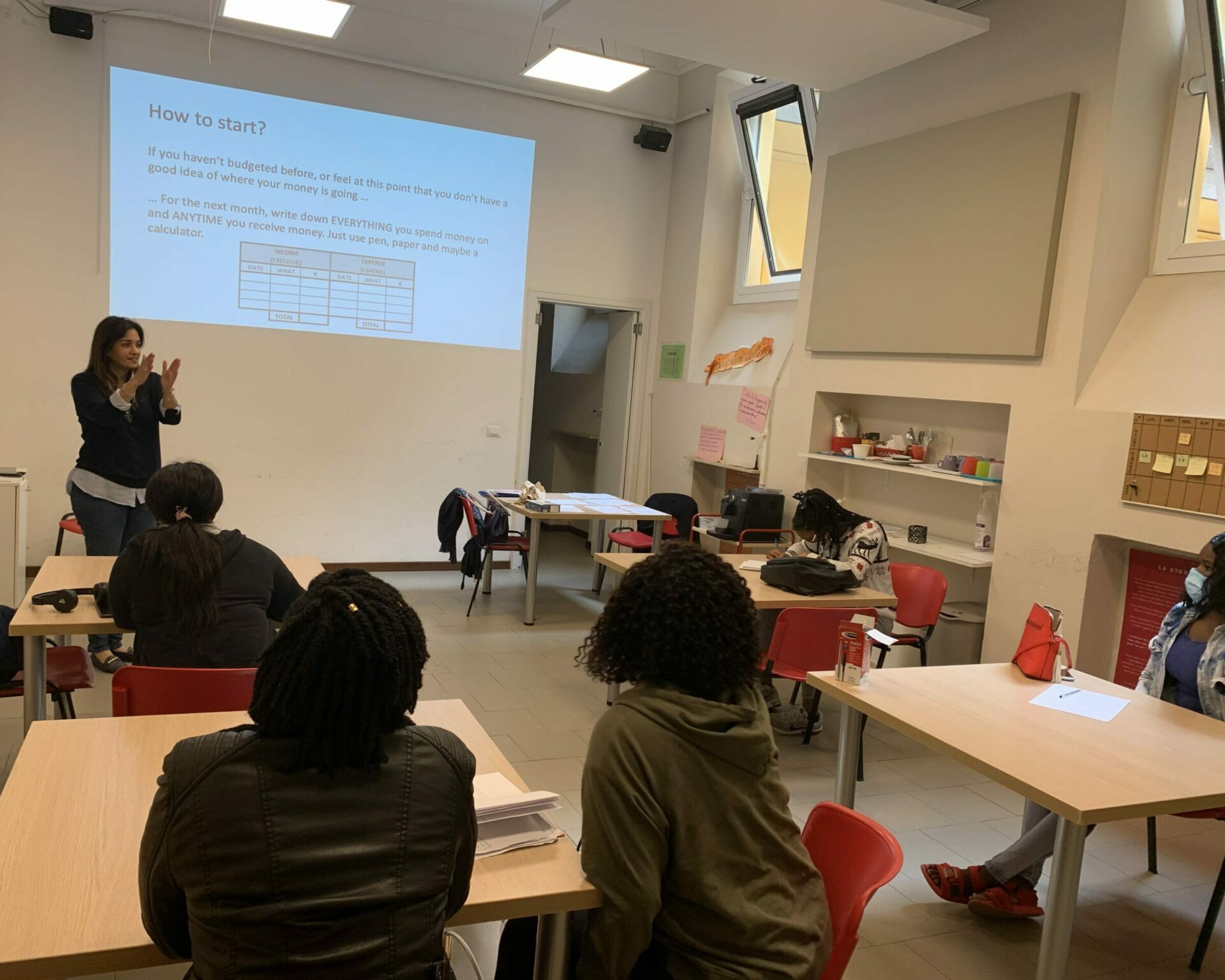 AIW IWAM Skill builders (3) logo casa delle donne